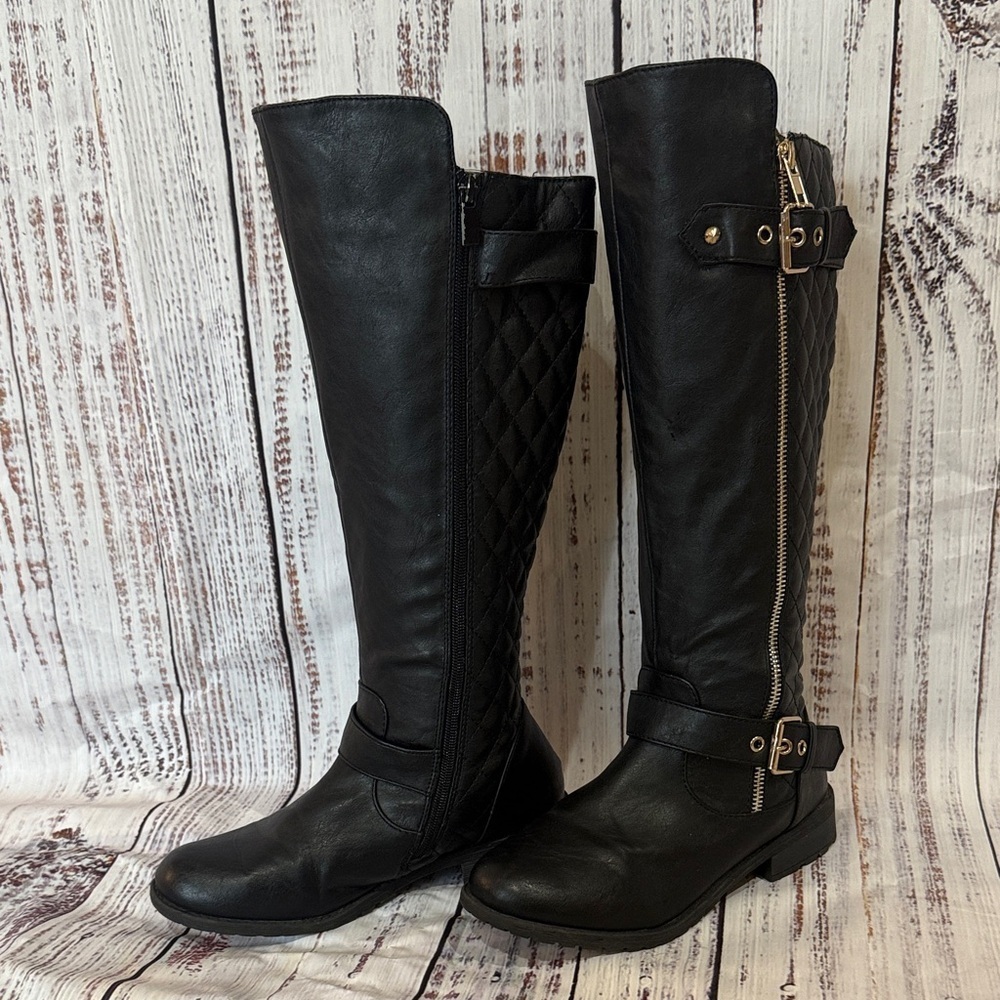 Black Faux Leather Boots - Picture 3 of 4